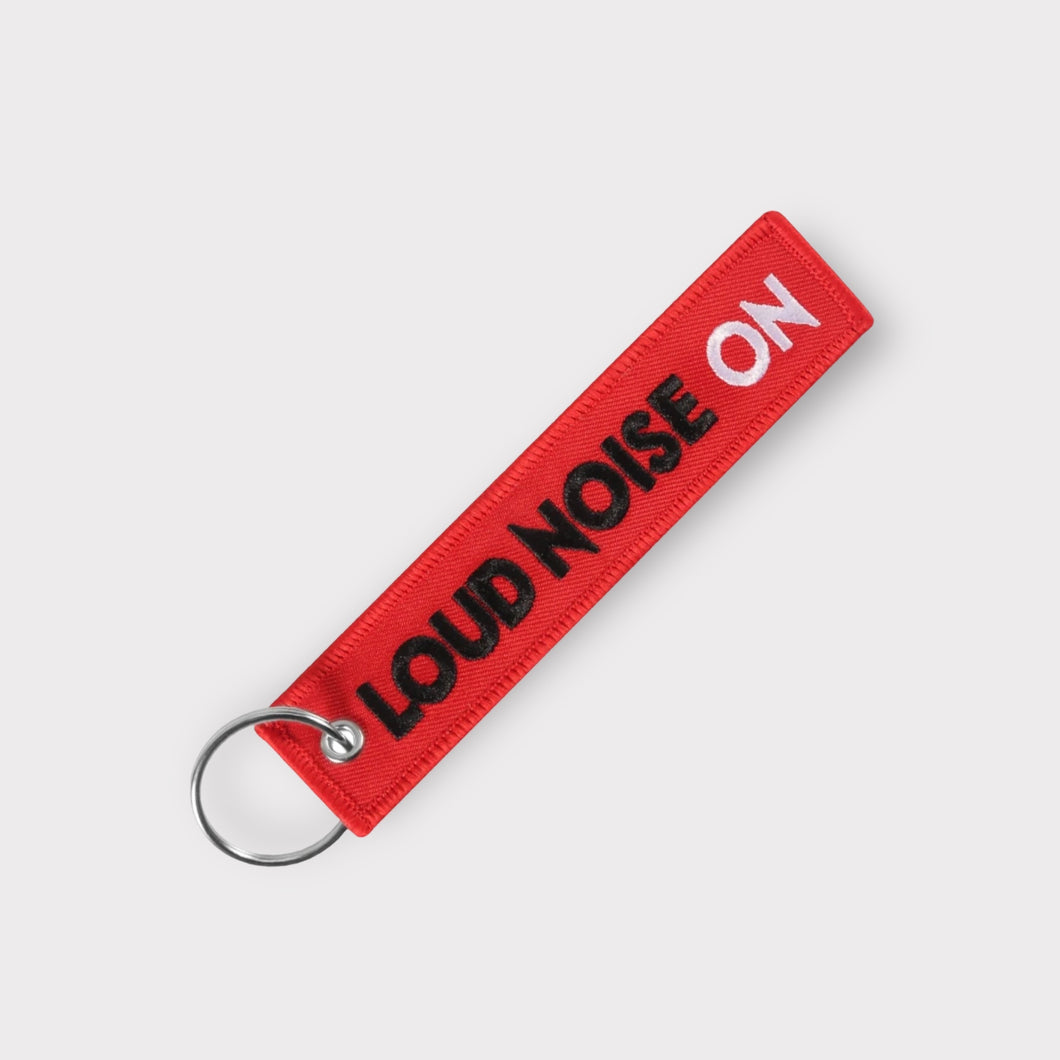 Flight Tag - Loud Noise On